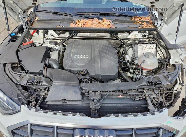 WA1AAAFY0M2093093 2021 AUDI Q5 White 