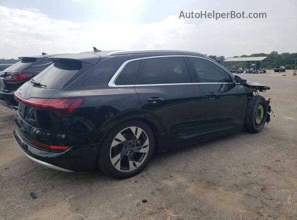 WA1AAAGE4NB006866 2022 AUDI E-TRON Черный Задняя правая четверть