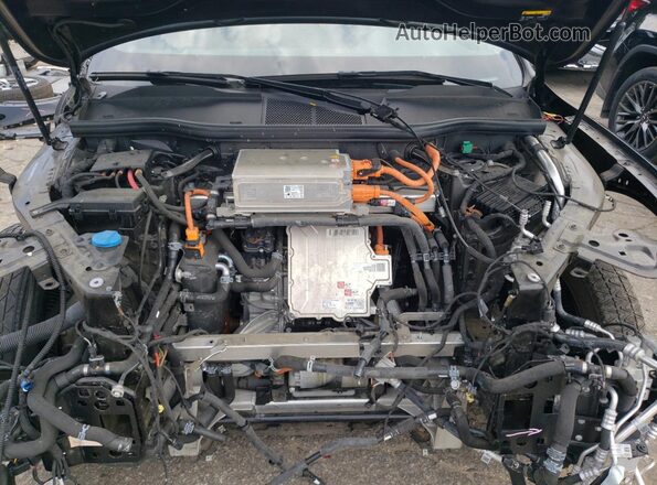WA1AAAGE4NB006866 2022 AUDI E-TRON Черный Вид подкапотного пространства