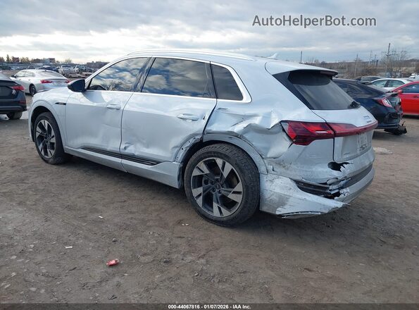 WA1AAAGE5MB014411 2021 AUDI E-TRON White Trasero izquierdo