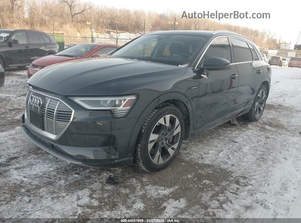 WA1AAAGE7MB011901 2021 AUDI E-TRON Black წინა მარცხენა ხედი სამი მეოთხედიდან