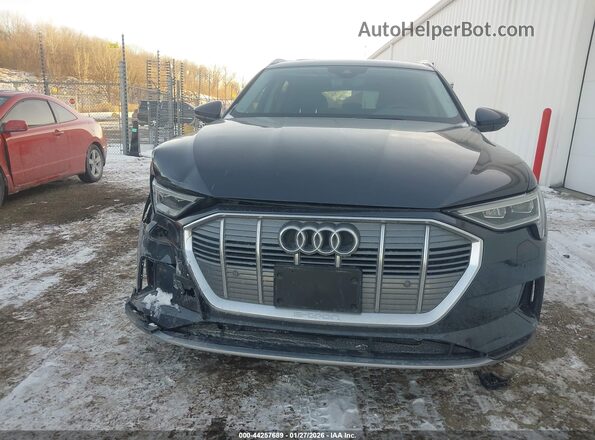 WA1AAAGE7MB011901 2021 AUDI E-TRON Black უკანა სალონის ხედი