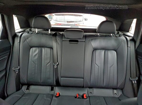 WA1AAAGEXNB010419 2022 AUDI E-TRON Серый Вид задних сидений