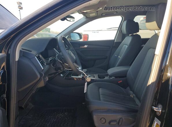 WA1ABAFY6S2027268 2025 AUDI Q5 Black Vista interior delantera