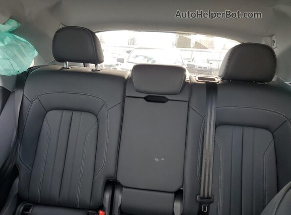 WA1ABAFY8R2094593 2024 AUDI Q5 White უკანა სავარძლების ხედი