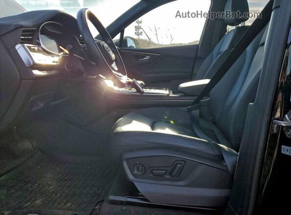WA1ACBF70PD022122 2023 AUDI Q7 Black Vista interior delantera