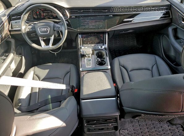 WA1ACBF70PD022122 2023 AUDI Q7 Black Vista del salpicadero