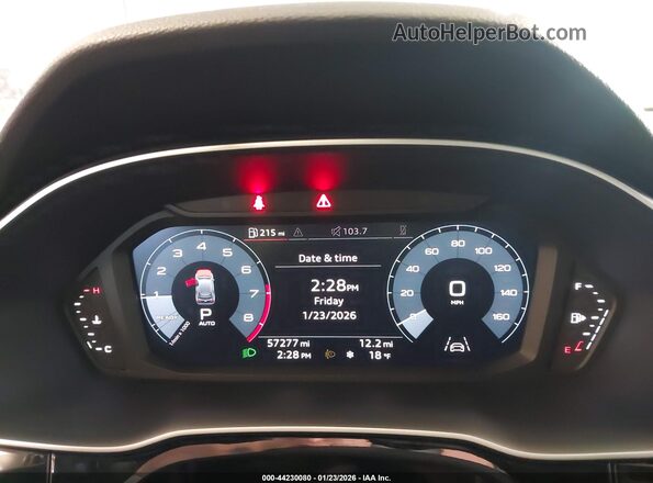 WA1AECF36K1068819 2019 AUDI Q3 White Հետևի նստատեղերի տեսք