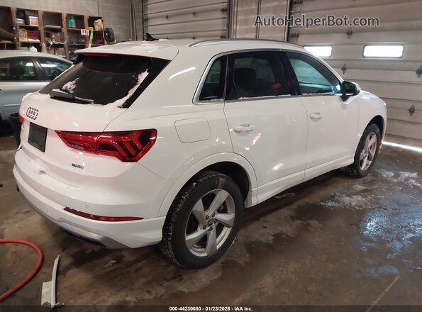 WA1AECF36K1068819 2019 AUDI Q3 White Հետևի աջ
