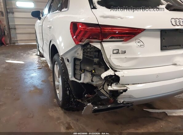 WA1AECF36K1068819 2019 AUDI Q3 White Դիմացի տեսք