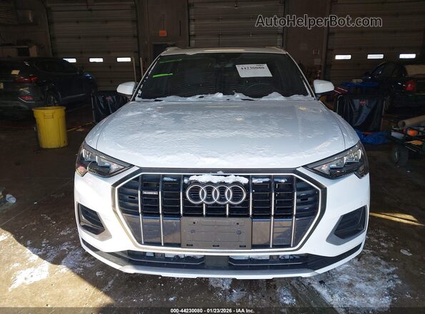 WA1AECF36K1068819 2019 AUDI Q3 White Սարքավորումների վահանակի տեսք