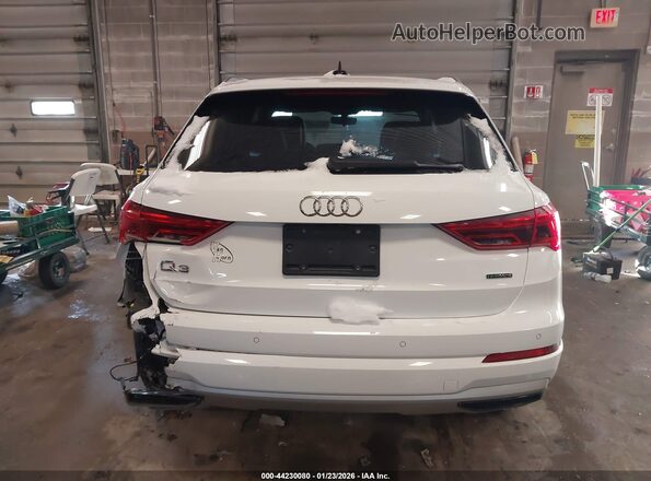 WA1AECF36K1068819 2019 AUDI Q3 White 