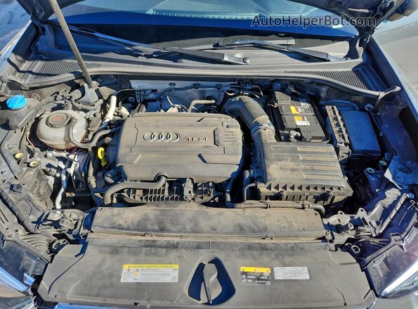 WA1AECF3XK1079774 2019 AUDI Q3 Gray Widok komory silnika
