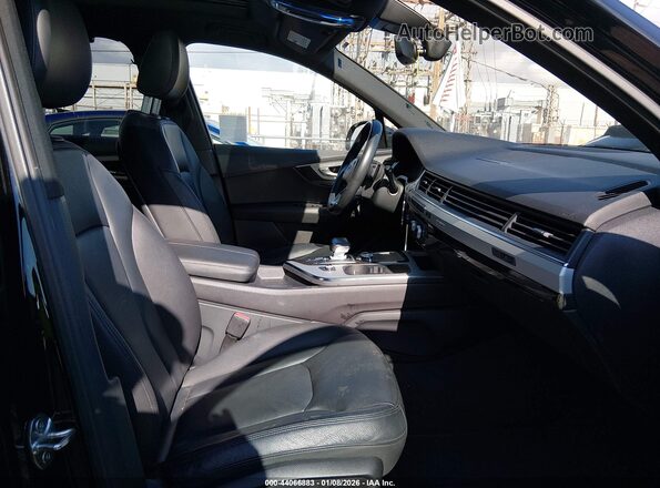 WA1AHAF75KD041916 2019 AUDI Q7 Black Vista interior delantera