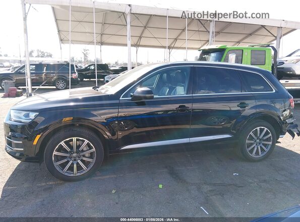WA1AHAF75KD041916 2019 AUDI Q7 Black Vista interior de 360 grados