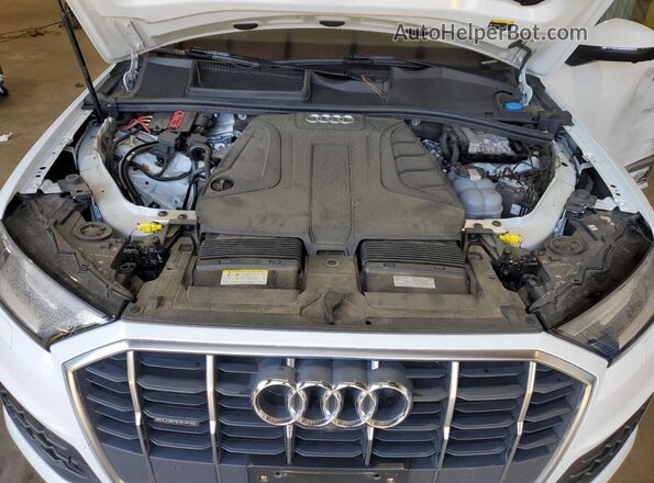 WA1AJAF79MD033499 2021 AUDI Q7 White Вид задньої частини салону