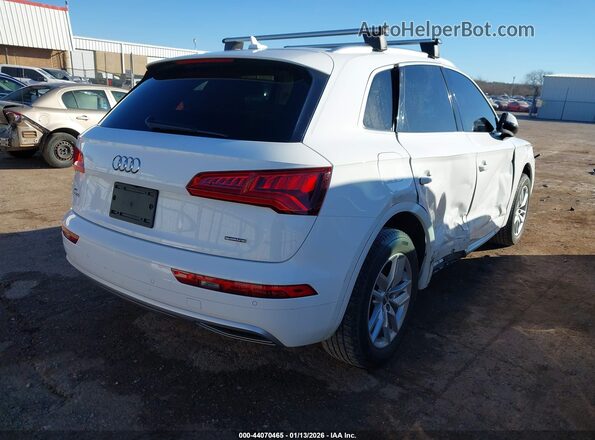 WA1ANAFY3L2115669 2020 AUDI Q5 White Tył prawy