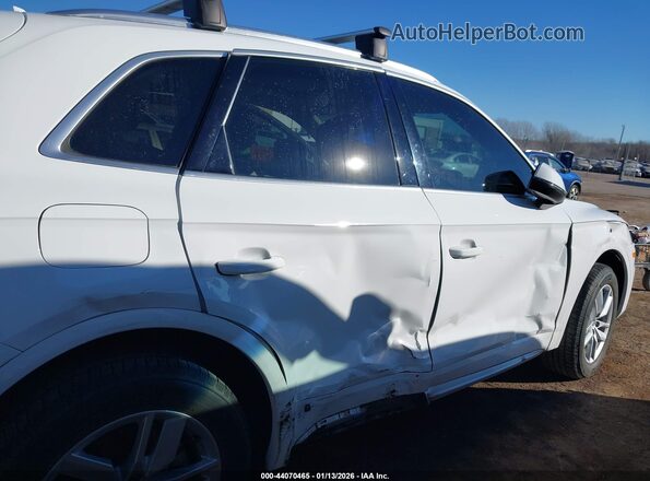 WA1ANAFY3L2115669 2020 AUDI Q5 White Widok z przodu