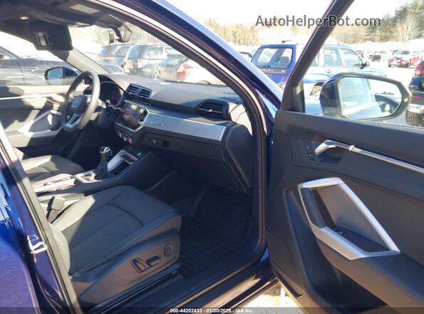 WA1AUCF30M1069695 2021 AUDI Q3 Blue 