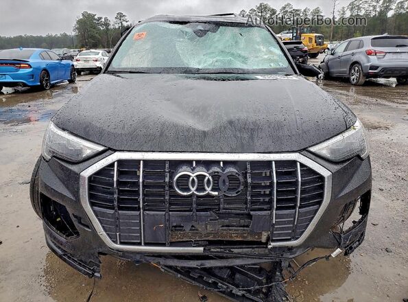 WA1AUCF37N1052653 2022 AUDI Q3 Black Widok z przodu