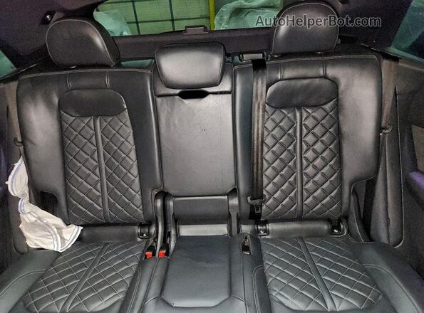 WA1AWBF17MD008748 2021 AUDI SQ8 Gray უკანა სავარძლების ხედი