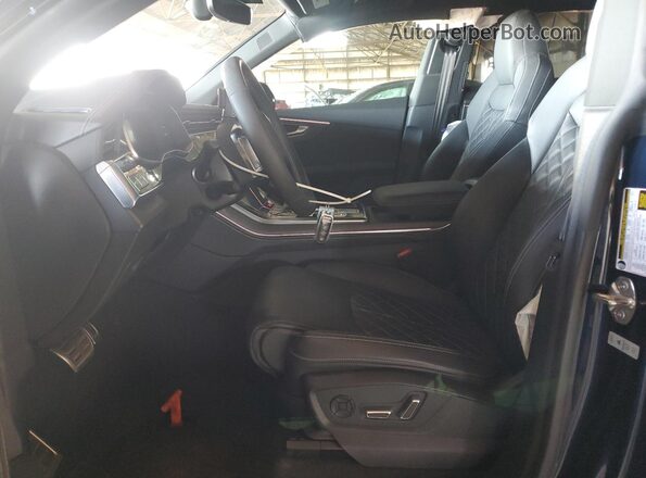 WA1AWBF18RD009768 2024 AUDI SQ8 Blue Widok wnętrza z przodu