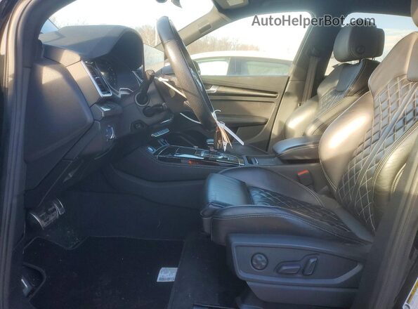 WA1B4AFY0M2006188 2021 AUDI SQ5 Black Front interior view
