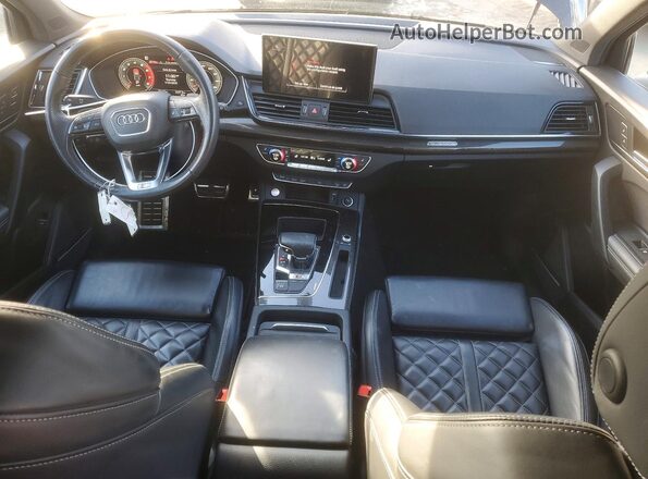 WA1B4AFY0M2006188 2021 AUDI SQ5 Black Dashboard view