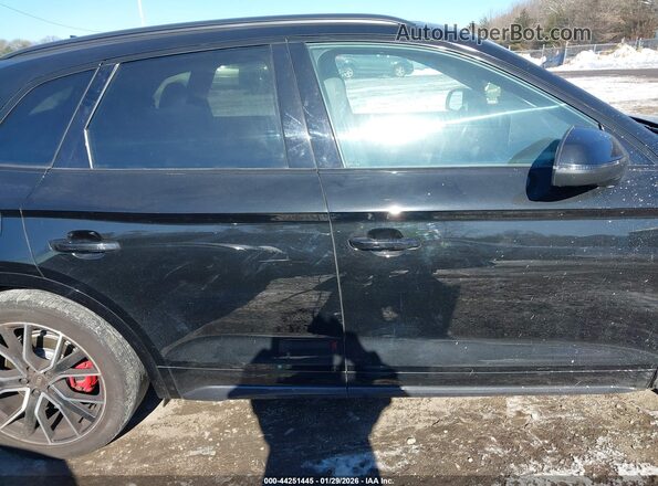 WA1B4AFY1M2106297 2021 AUDI SQ5 Черный Вид задней части салона