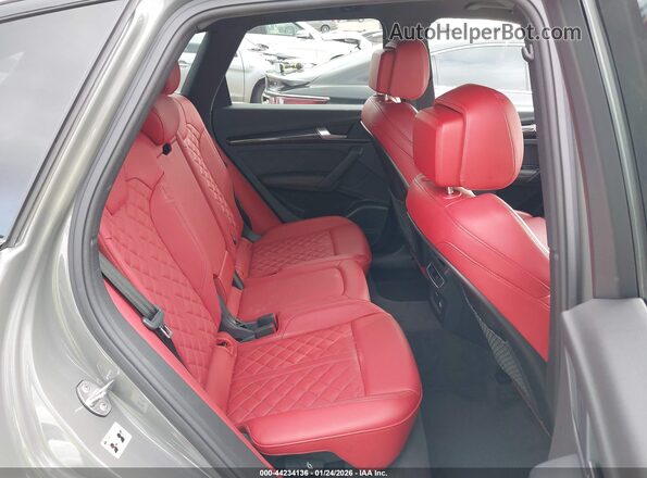 WA1B4AFY4P2195285 2023 AUDI SQ5 Gray Widok naklejki z numerem VIN