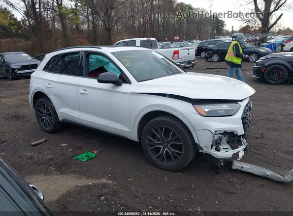 WA1B4AFY6R2119618 2024 AUDI SQ5 White Vista interior trasera