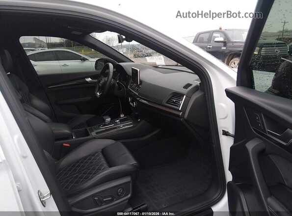 WA1B4AFY7L2025173 2020 AUDI SQ5 White Вид салону спереду