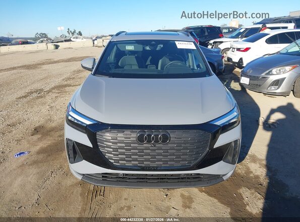 WA1B5BFZ1SP056576 2025 AUDI Q4 Gray 
