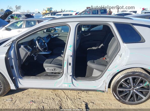 WA1B5BFZ1SP056576 2025 AUDI Q4 Gray 