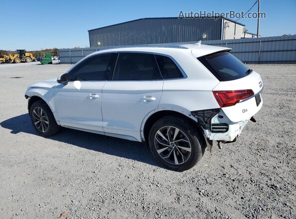 WA1BAAFY1M2131256 2021 AUDI Q5 White 