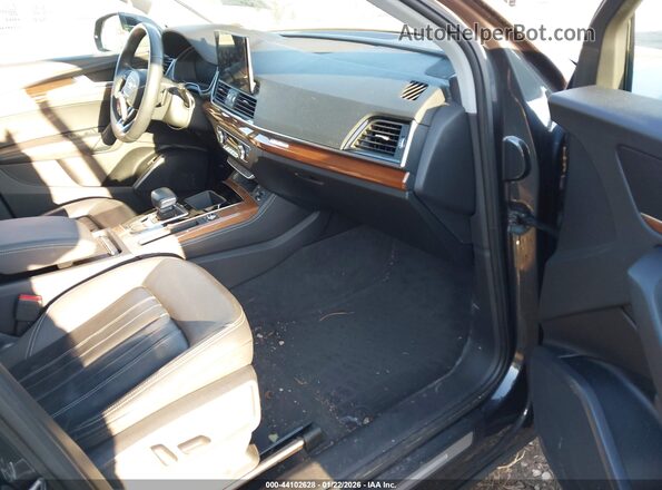 WA1BAAFY4M2007451 2021 AUDI Q5 Gray Vista interior delantera
