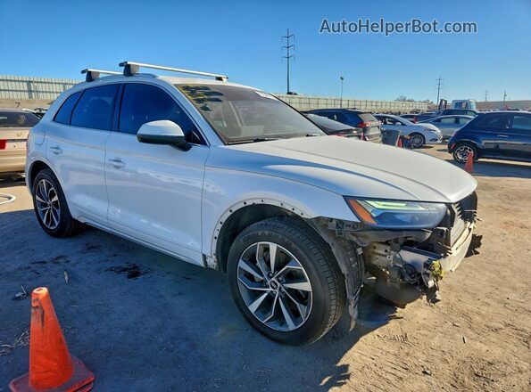 WA1BAAFY5M2021908 2021 AUDI Q5 Белый Передняя правая четверть