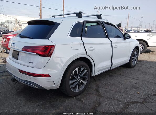 WA1BAAFY9M2024732 2021 AUDI Q5 Белый Задняя правая четверть