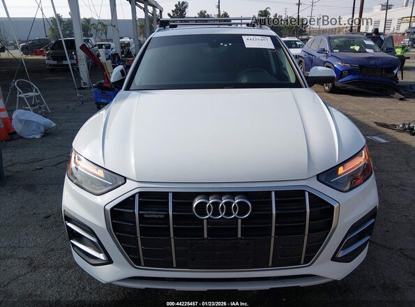 WA1BAAFY9M2024732 2021 AUDI Q5 Белый Вид панели приборов