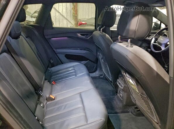 WA1BCBFZXPP006756 2023 AUDI Q4 Black 