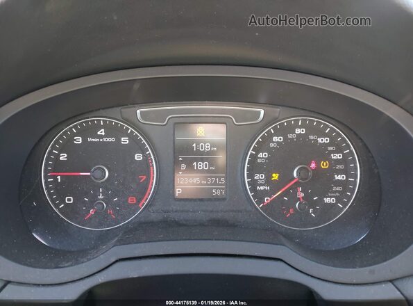 WA1BCCFS0JR011775 2018 AUDI Q3 Black 