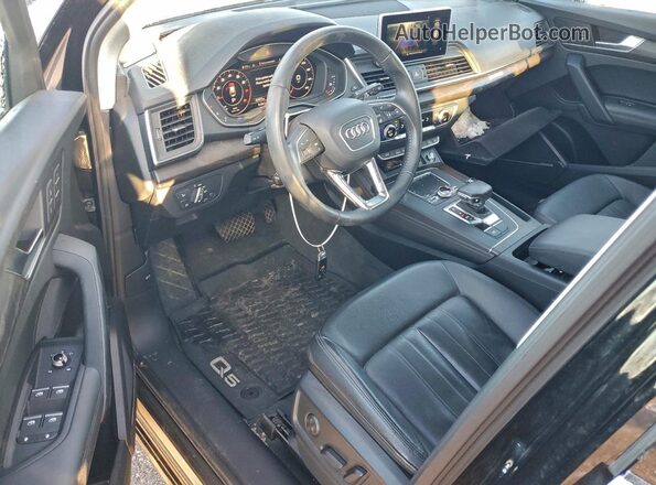 WA1BNAFY7K2111000 2019 AUDI Q5 Black 