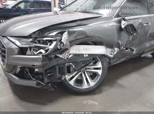 WA1BVAF17LD001184 2020 AUDI Q8 Gray Vista frontal