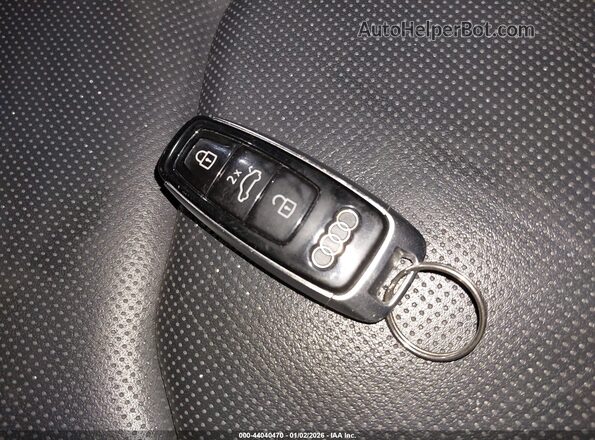 WA1BVAF17LD001184 2020 AUDI Q8 Gray Vista del salpicadero
