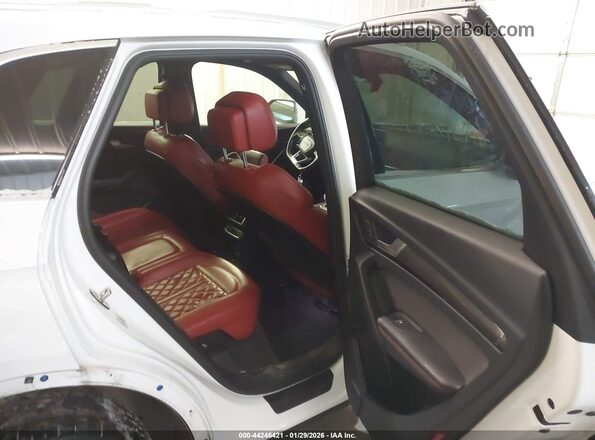 WA1C4AFY0J2139307 2018 AUDI SQ5 Белый Вид наклейки с VIN-кодом