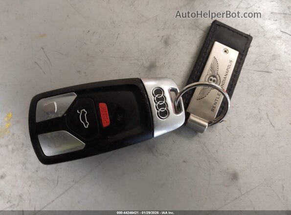 WA1C4AFY0J2139307 2018 AUDI SQ5 Белый Вид панели приборов