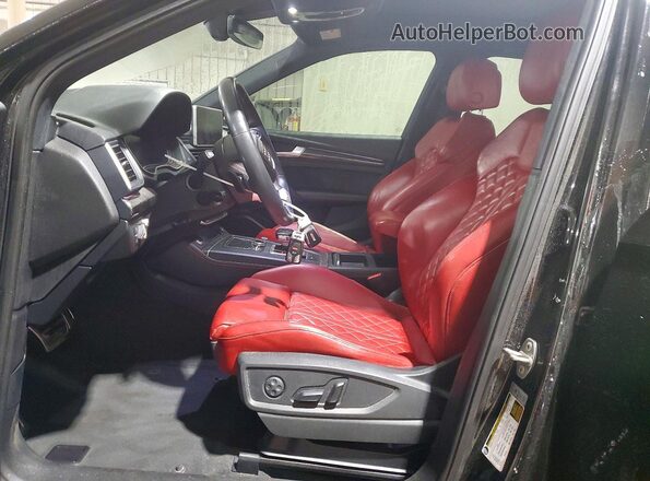 WA1C4AFY3J2158871 2018 AUDI SQ5 Black 