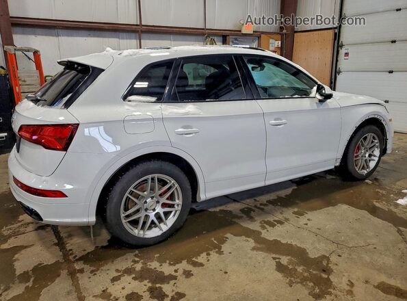 WA1C4AFY6K2000901 2019 AUDI SQ5 White Задня права чверть