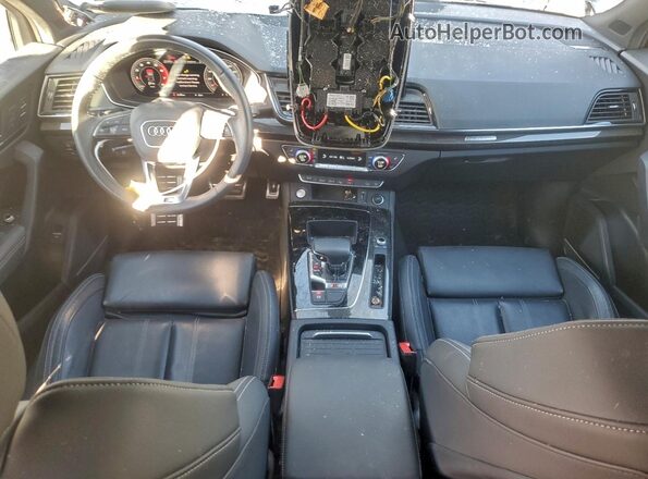 WA1C4AFY7P2013504 2023 AUDI SQ5 Gray Dashboard view