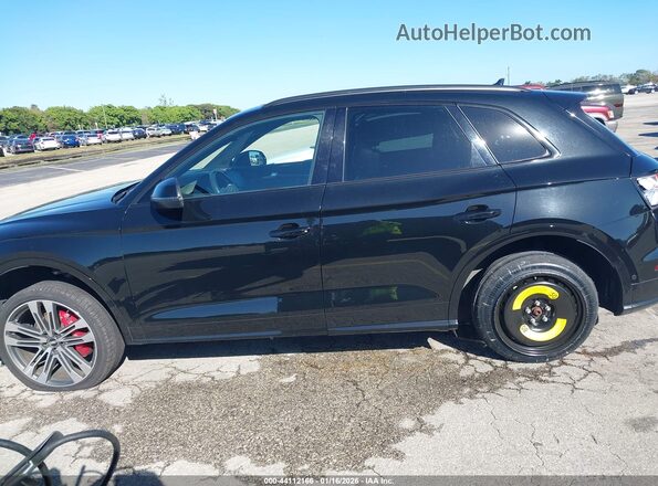 WA1C4AFY8K2086888 2019 AUDI SQ5 Black სალონის 360-გრადუსიანი ხედი